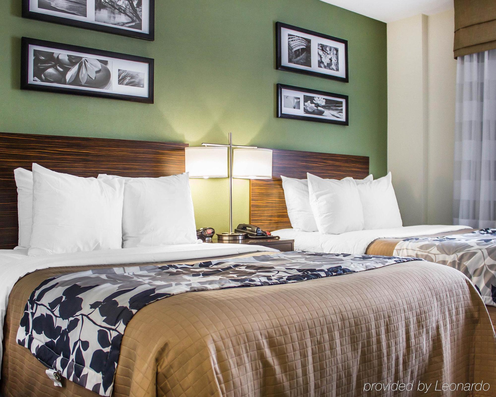 Days Inn By Wyndham Brooklyn Borough Park Нью-Йорк Экстерьер фото