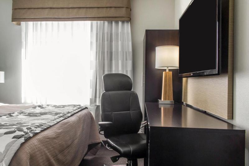 Days Inn By Wyndham Brooklyn Borough Park Нью-Йорк Экстерьер фото