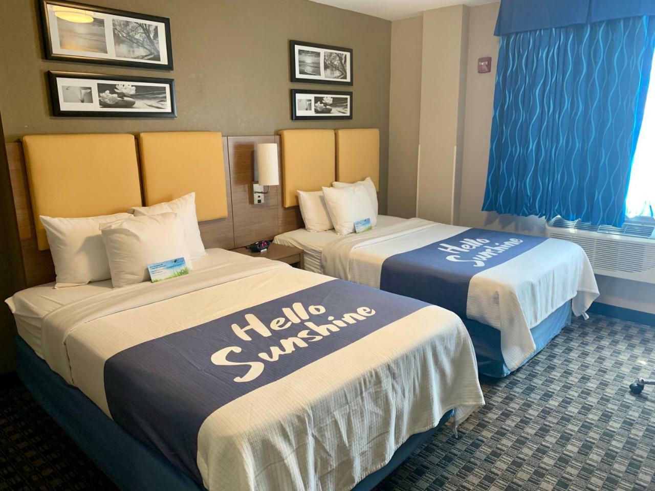 Days Inn By Wyndham Brooklyn Borough Park Нью-Йорк Экстерьер фото